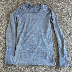 Lululemon Swiftly tech long sleeve shirt, hip length, size 6